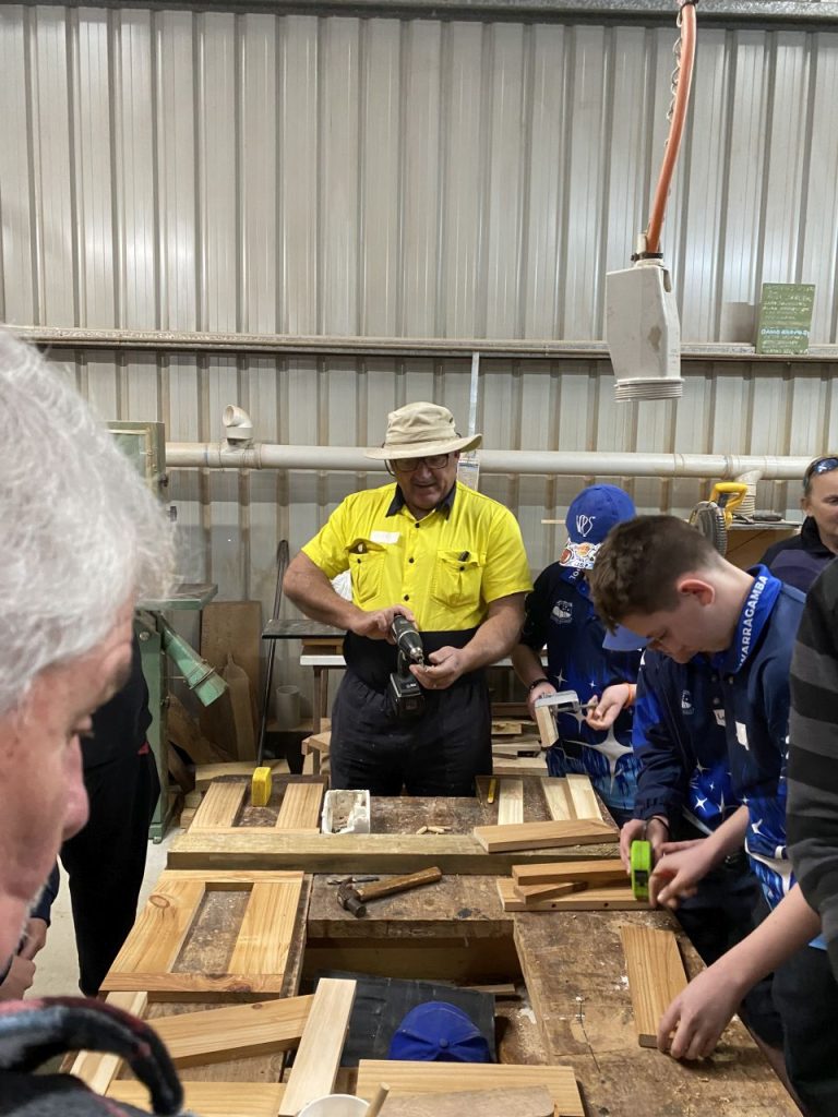 Intergenerational Program between Warradale Men's Shed and Warragamba Public School