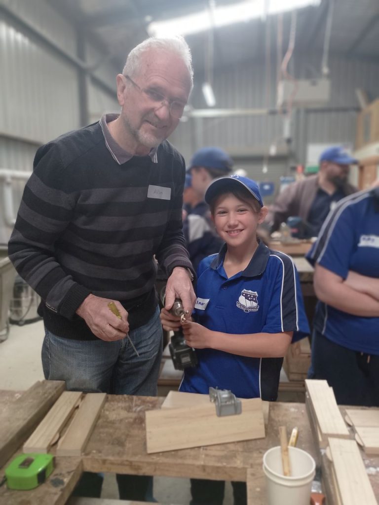 Intergenerational Program between Warradale Men's Shed and Warragamba Public School