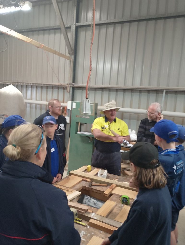 Intergenerational Program between Warradale Men's Shed and Warragamba Public School